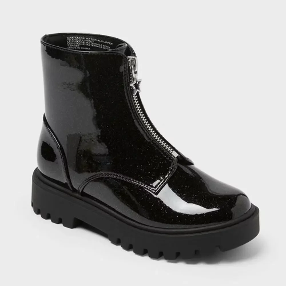 art class Kids' Myra Black Patent Lug Sole Boots Size 5 Big Kids New